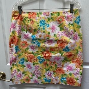 P womens Jones New York casual stretch floral skirt regular size 12